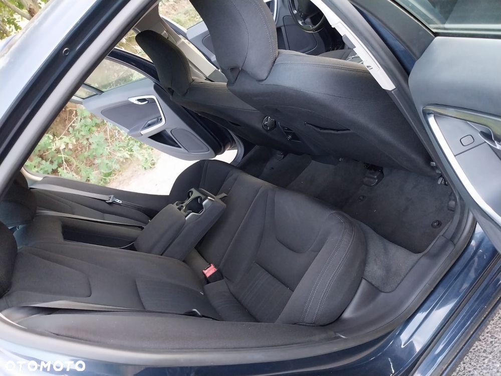 Volvo S60 DRIVe Kinetic - 23