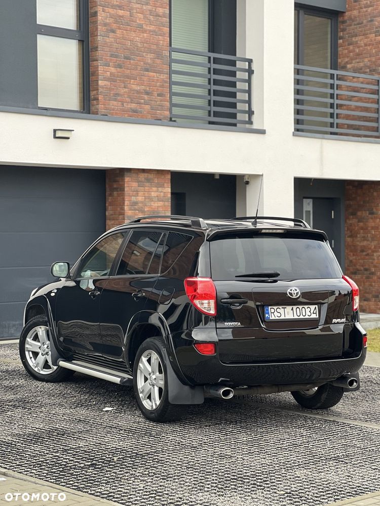 Toyota RAV4 2.2 D-4D Sol 180 - 10