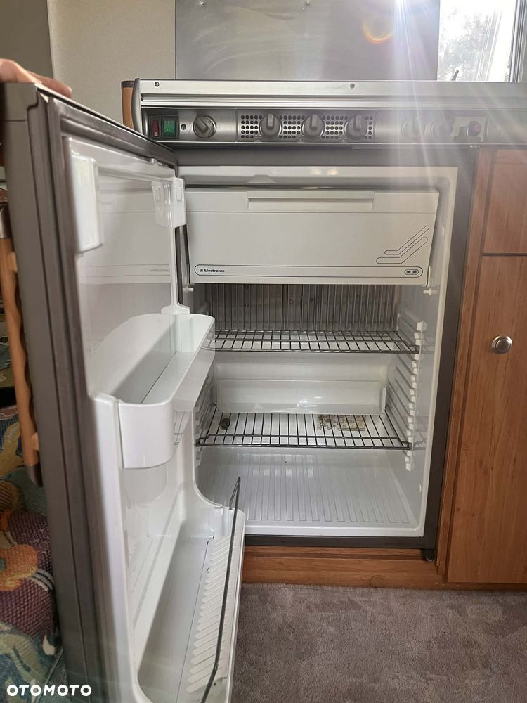 KNAUS Sudwind - 10