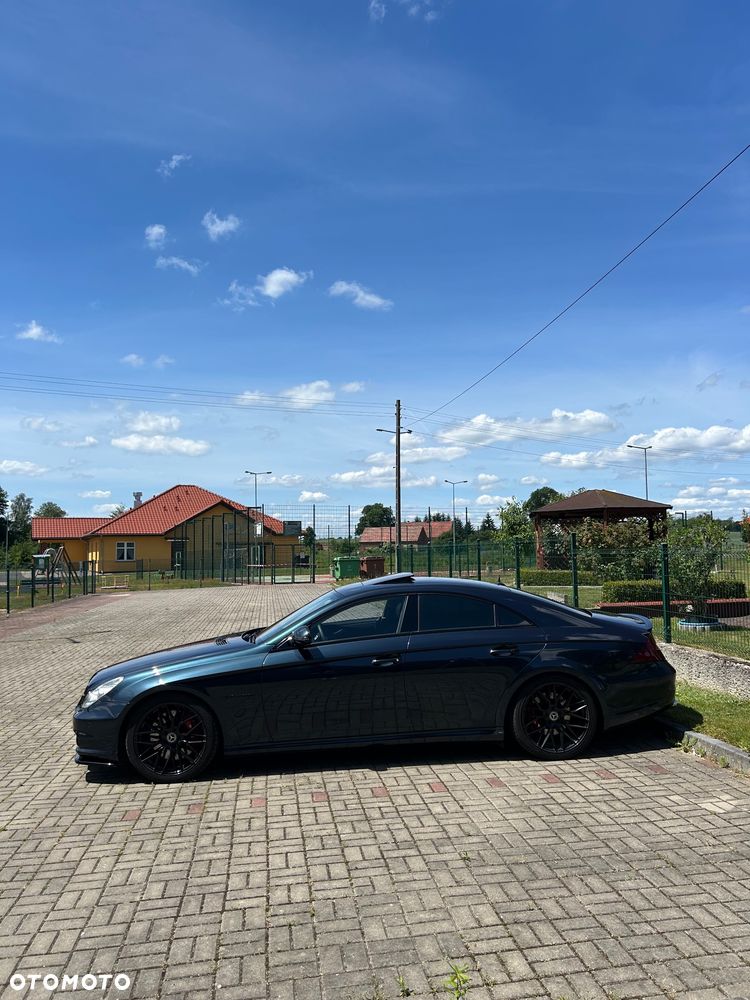 Mercedes-Benz CLS - 6