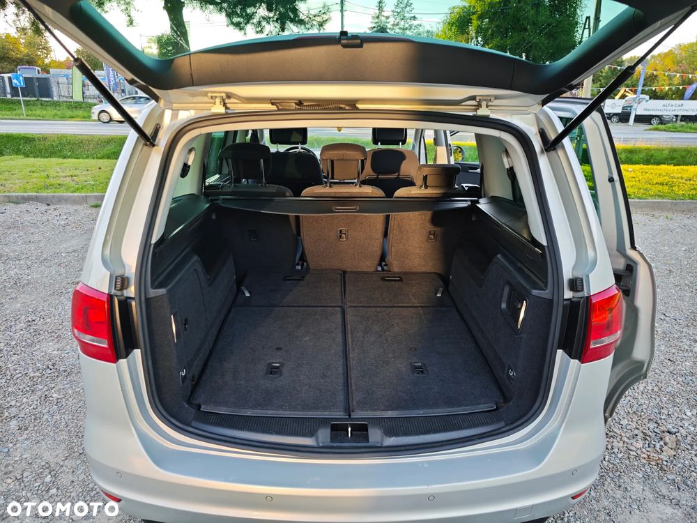 Volkswagen Sharan 2.0 TDI Comfortline DSG - 10