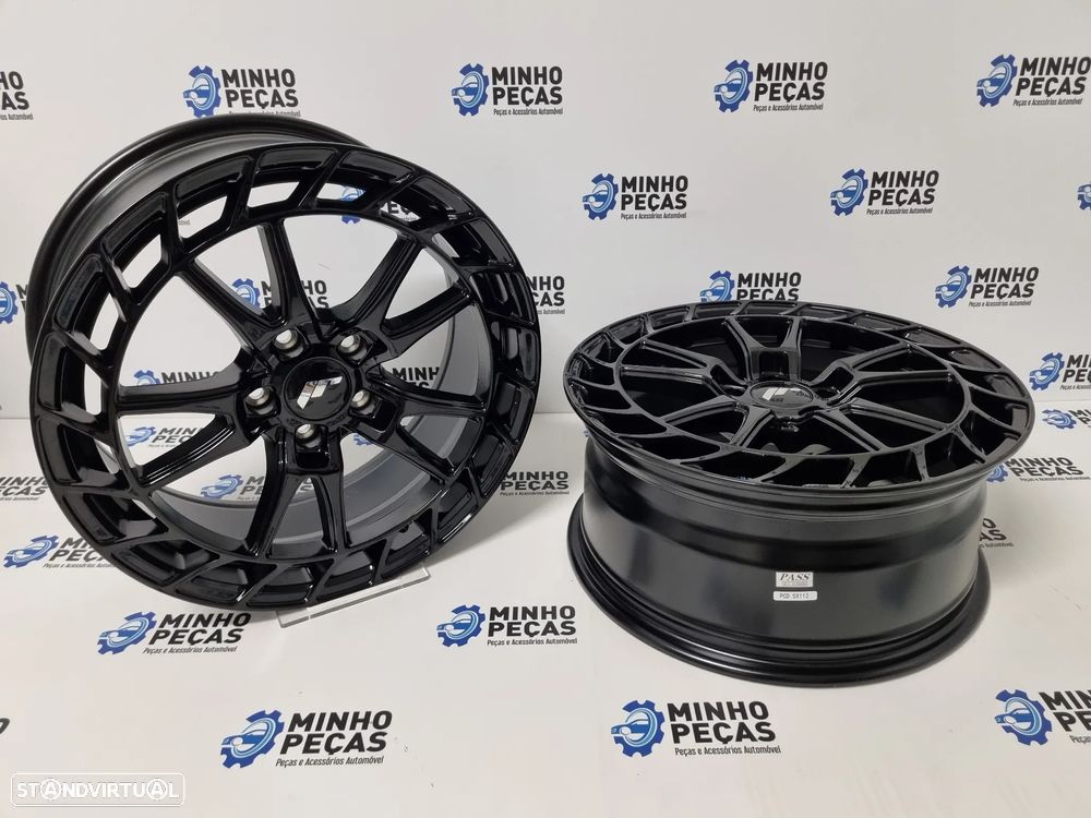 Jantes Japan Racing (JR45) em 18 (5x112) Preto Brilho - 4