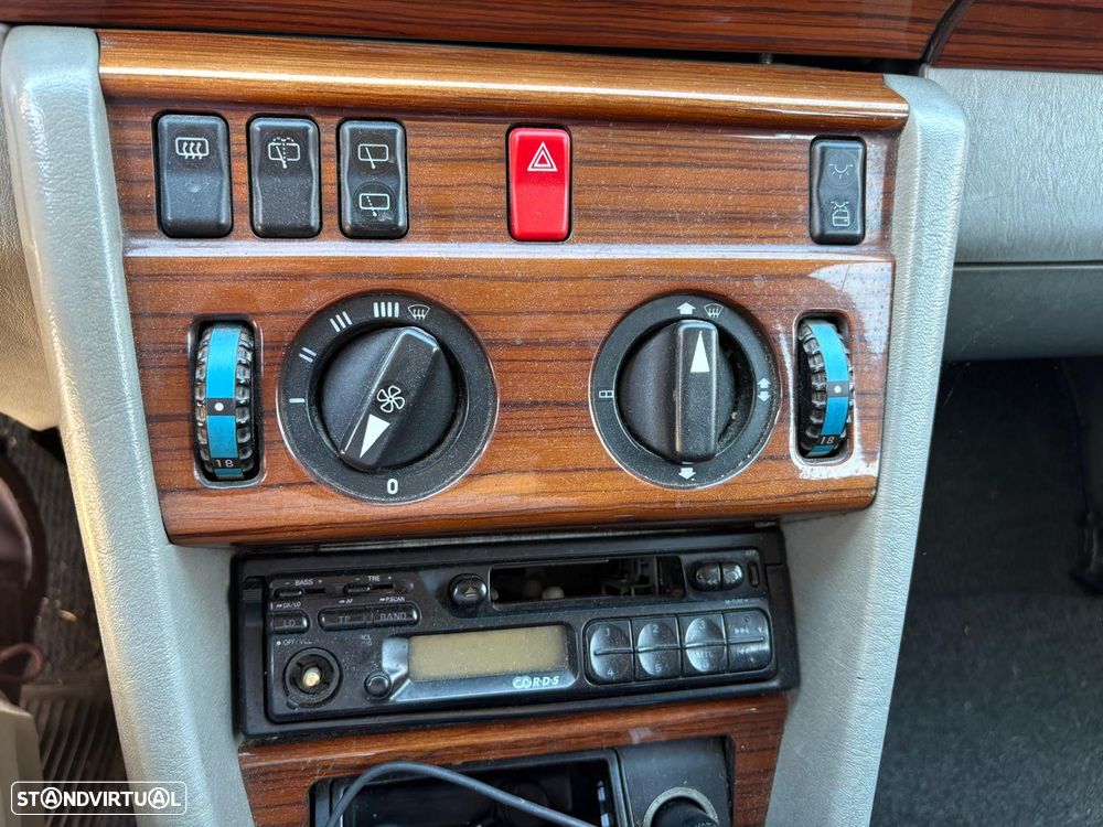 Mercedes-Benz W124 (1984-1997) 250 TD - 20