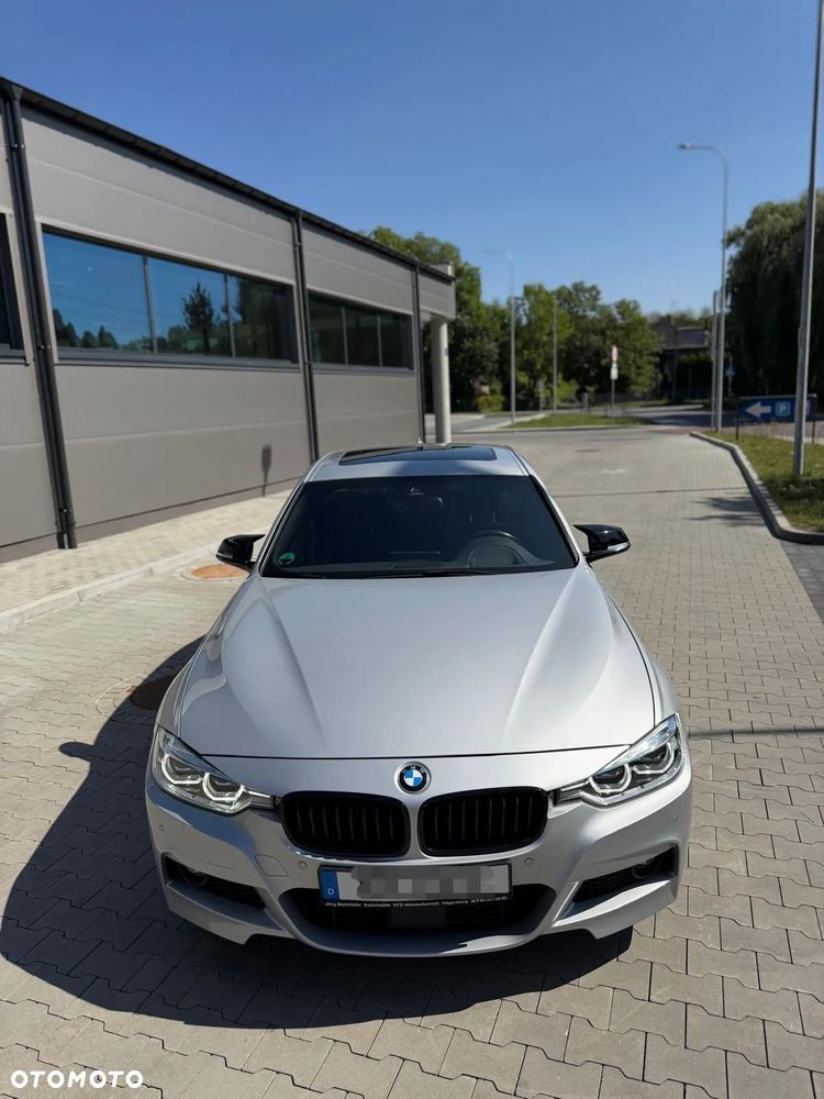 BMW Seria 3 330i xDrive Edition M Sport Shadow - 6