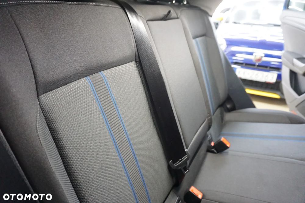 Volkswagen T-Roc 1.0 TSI Style - 27