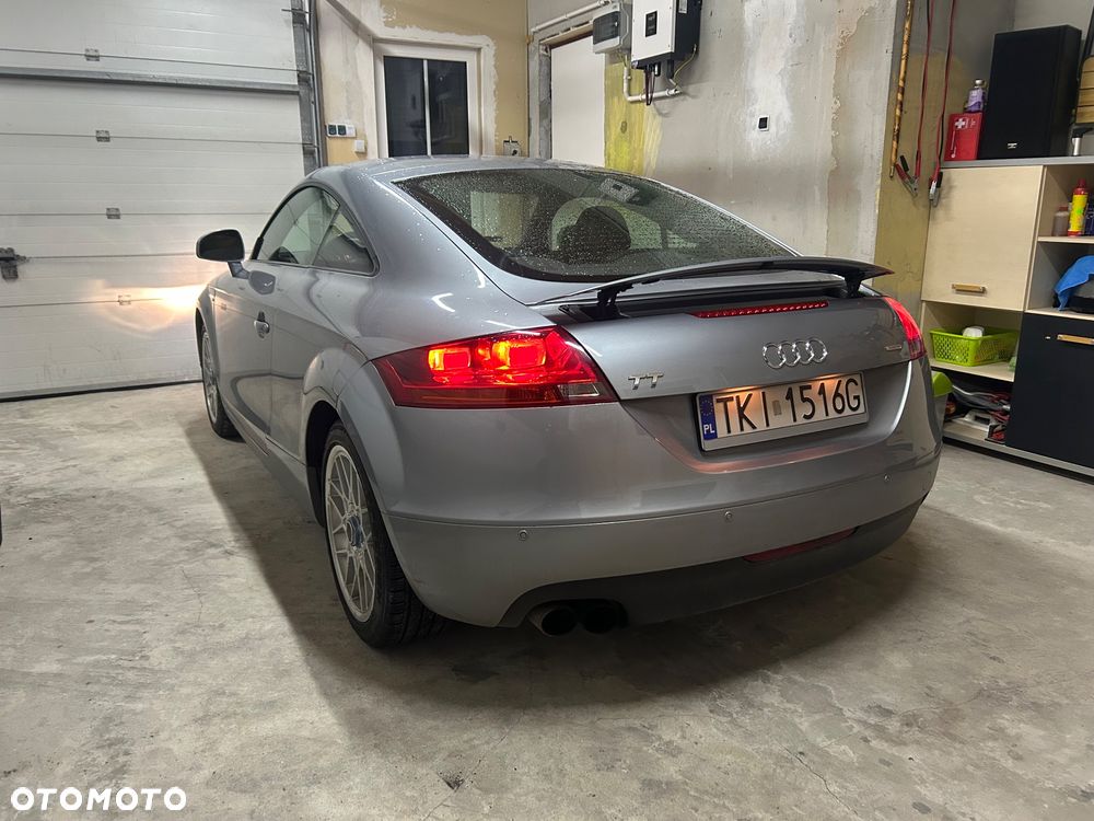 Audi TT Coupé 2.0 TDI quattro - 8