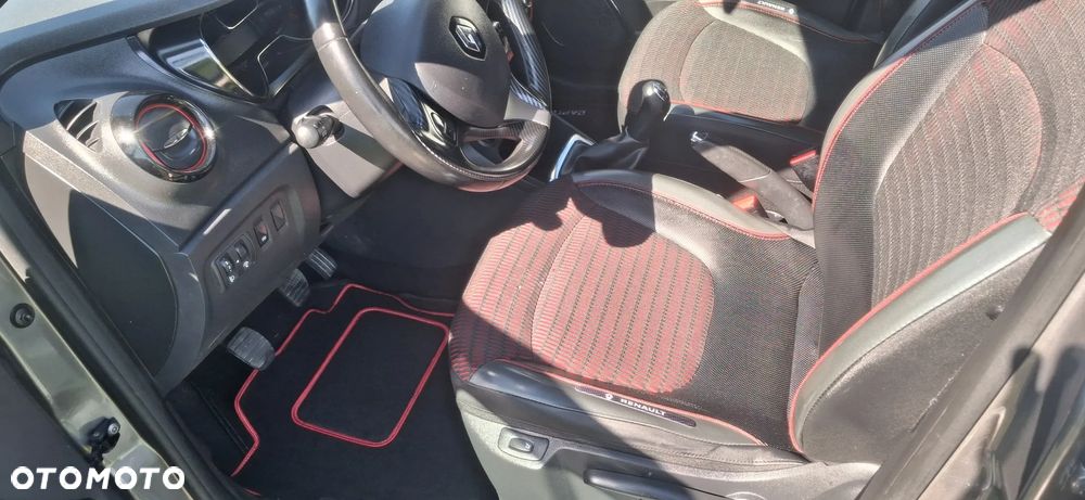 Renault Captur (ENERGY) TCe 90 BOSE EDITION - 24