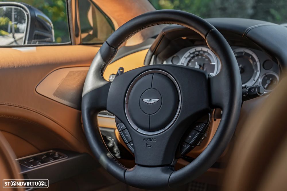 Aston Martin Rapide V12 Touchtronic 2 S - 26