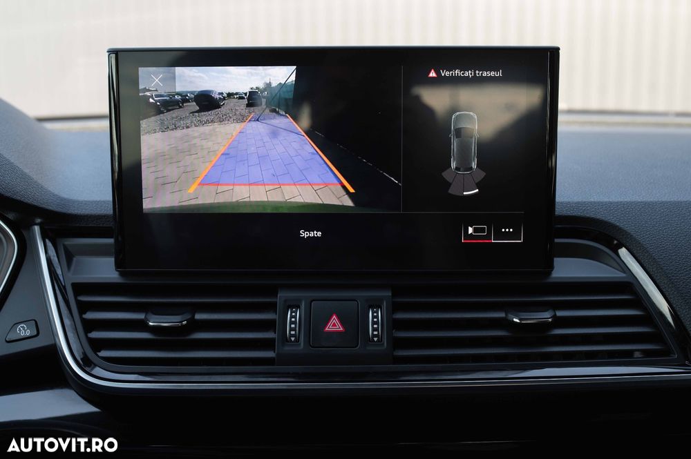 Audi Q5 55 TFSIe quattro S tronic S line - 35