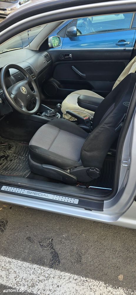 Volkswagen Golf 1.4 Comfortline - 8