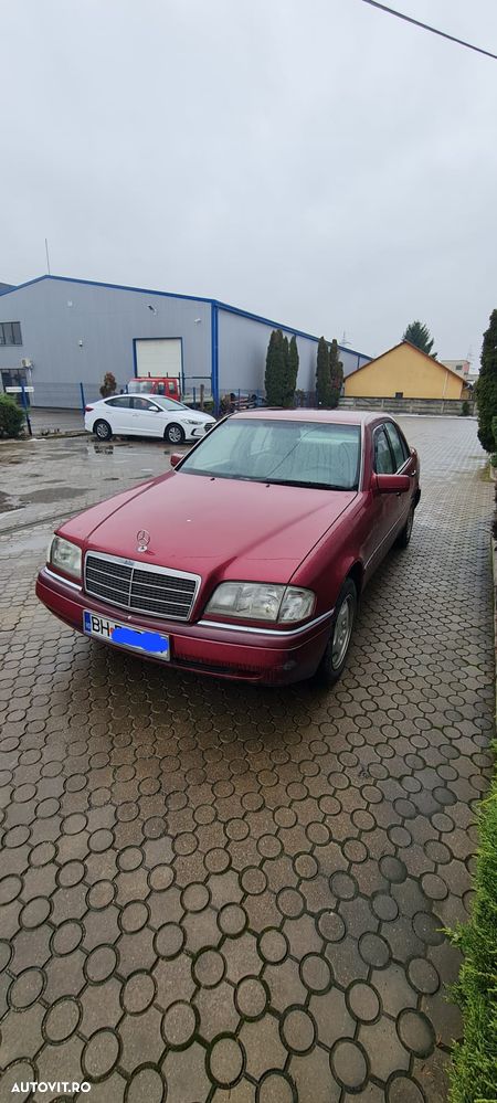 Mercedes-Benz C - 11