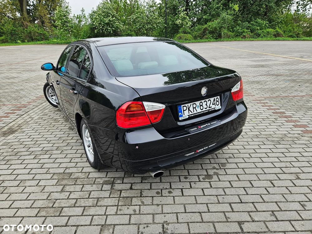 BMW Seria 3 320i - 6
