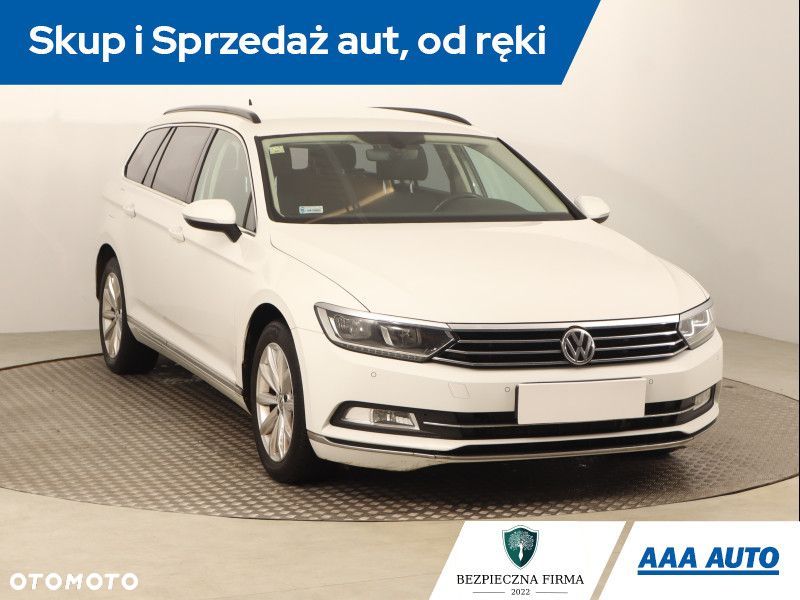 Volkswagen Passat Variant - 3