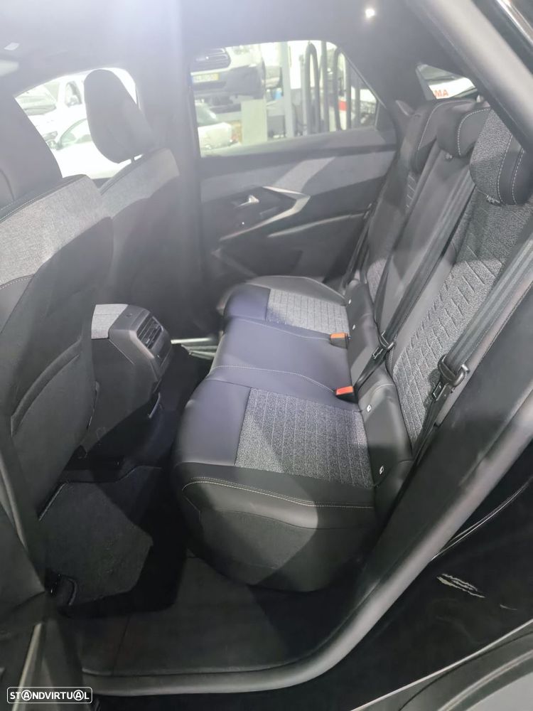 Peugeot 3008 1.2 Hybrid Allure e-DCS6 - 9