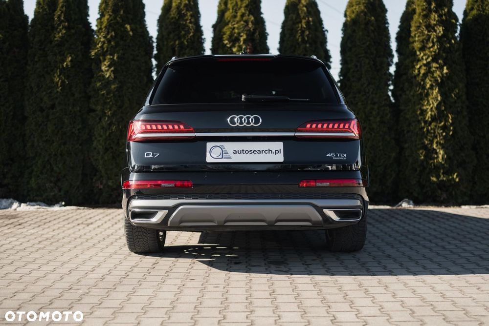 Audi Q7 - 6