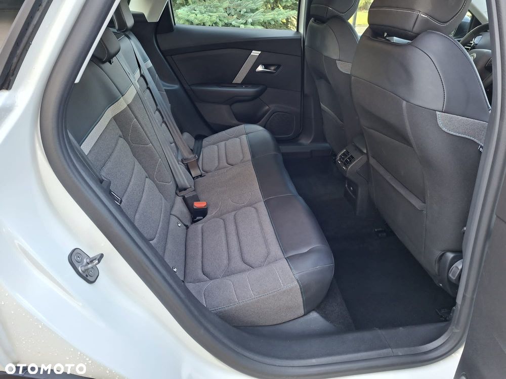 Citroën C4 PureTech 130 Stop&Start EAT8 MAX - 23