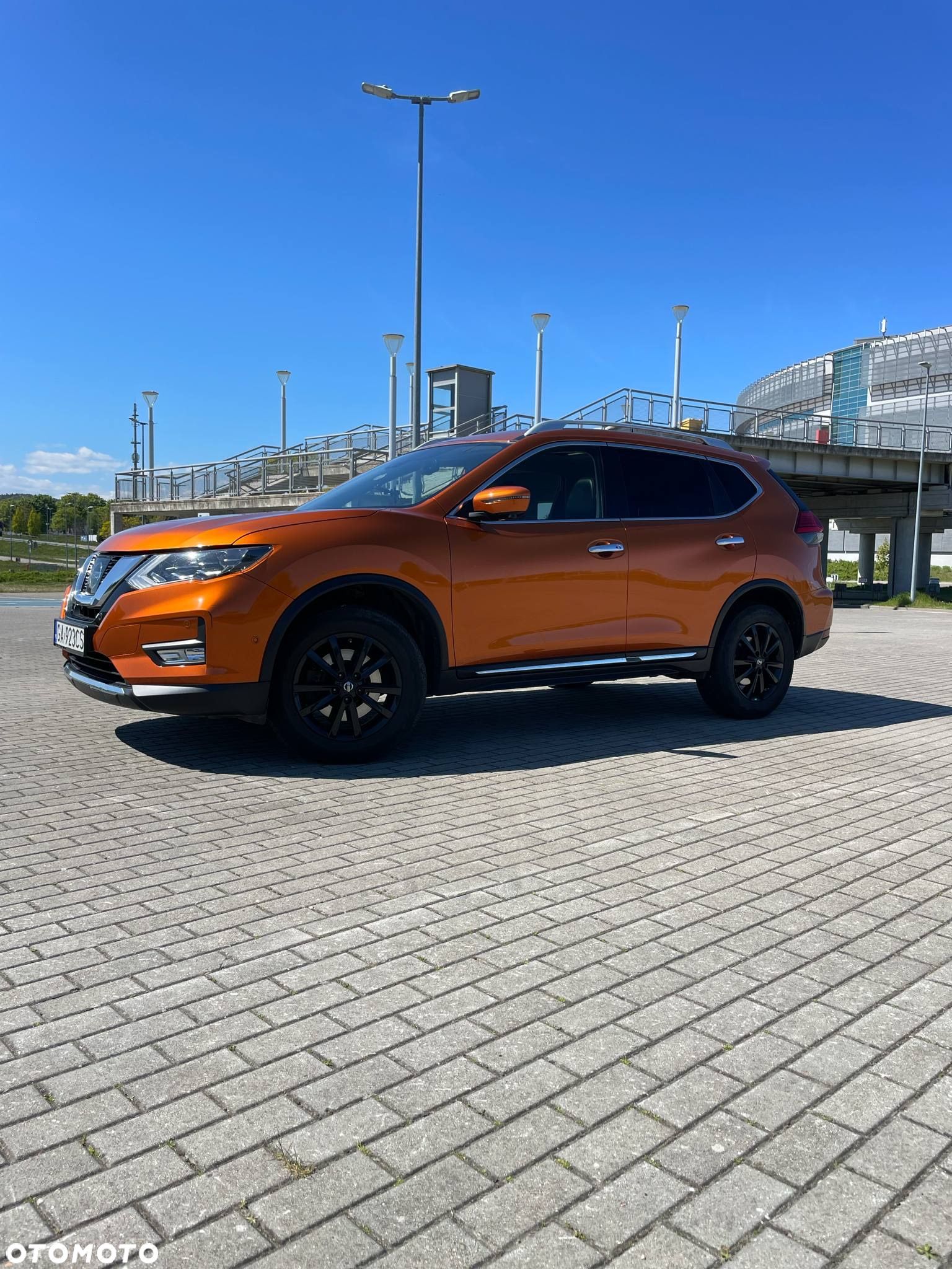 Nissan X-Trail 2.0 dCi Tekna Xtronic 4WD - 1