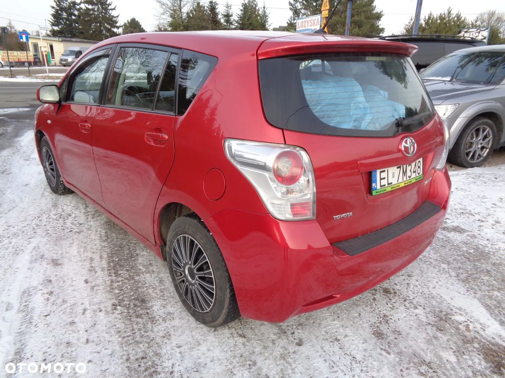 Toyota Verso 1.8 5-Sitzer Executive - 5