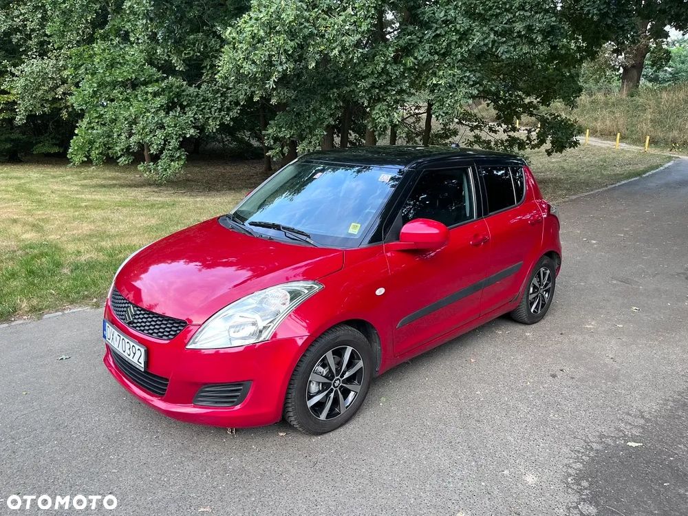 Suzuki Swift - 1