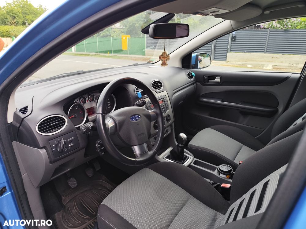Ford Focus - 19