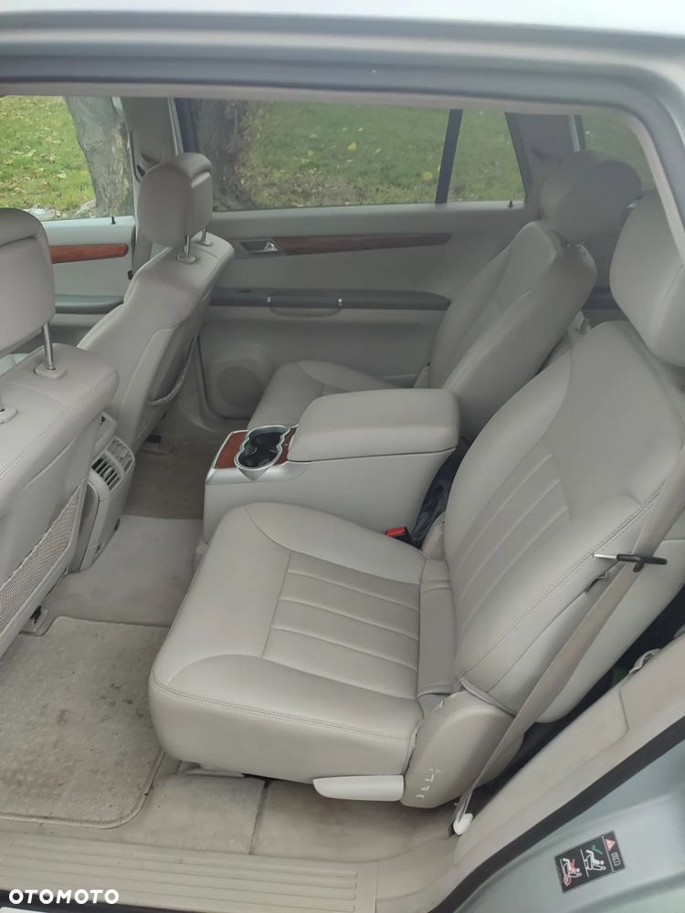 Mercedes-Benz Klasa R 350 4-Matic - 11