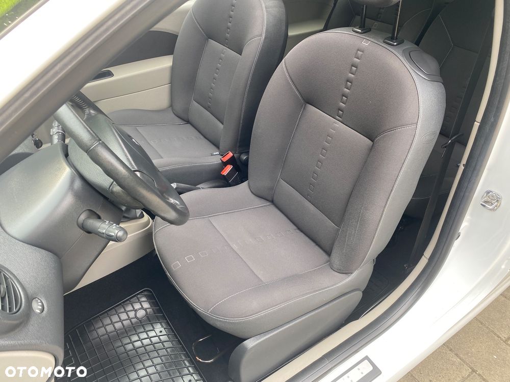 Renault Twingo 1.2 16V Night & Day - 18
