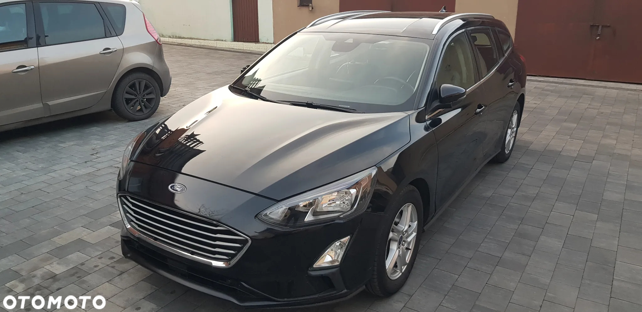 Ford Focus 1.0 EcoBoost Active Business - 3