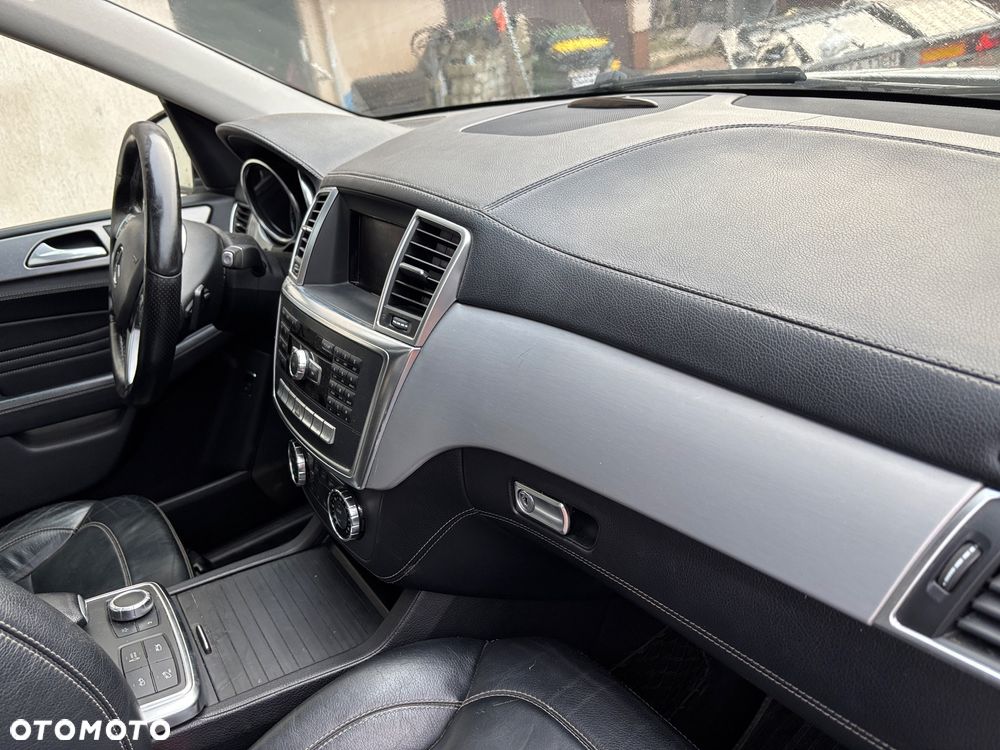 Mercedes-Benz ML 350 BlueTEC 4MATIC 7G-TRONIC - 9