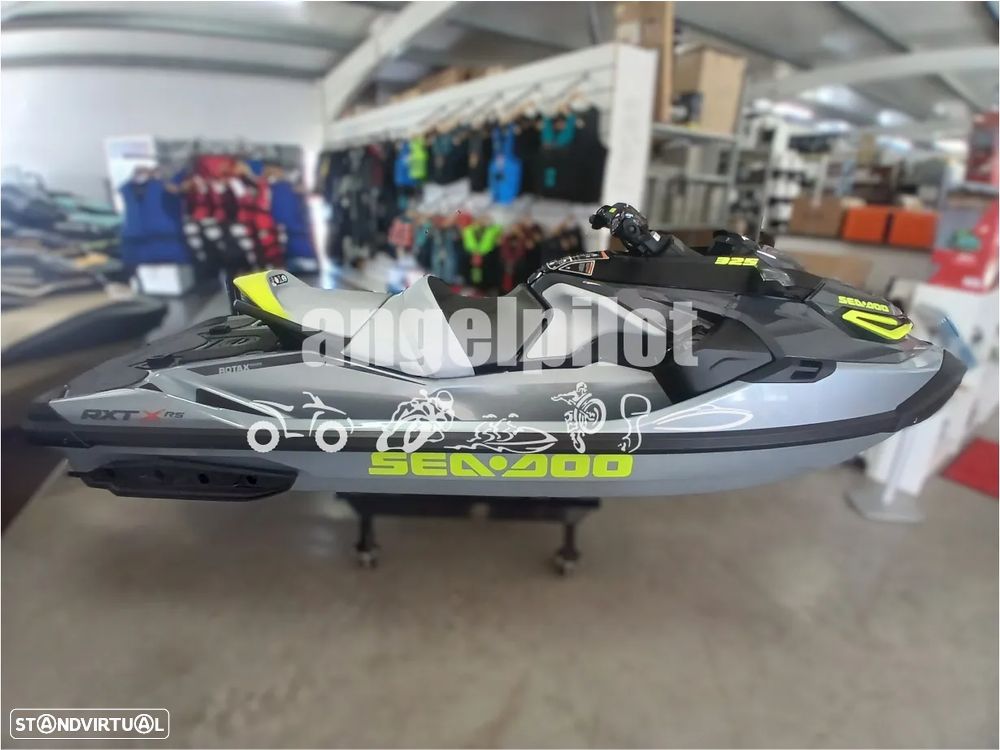 Sea-Doo RXT-X RS 325 - 3