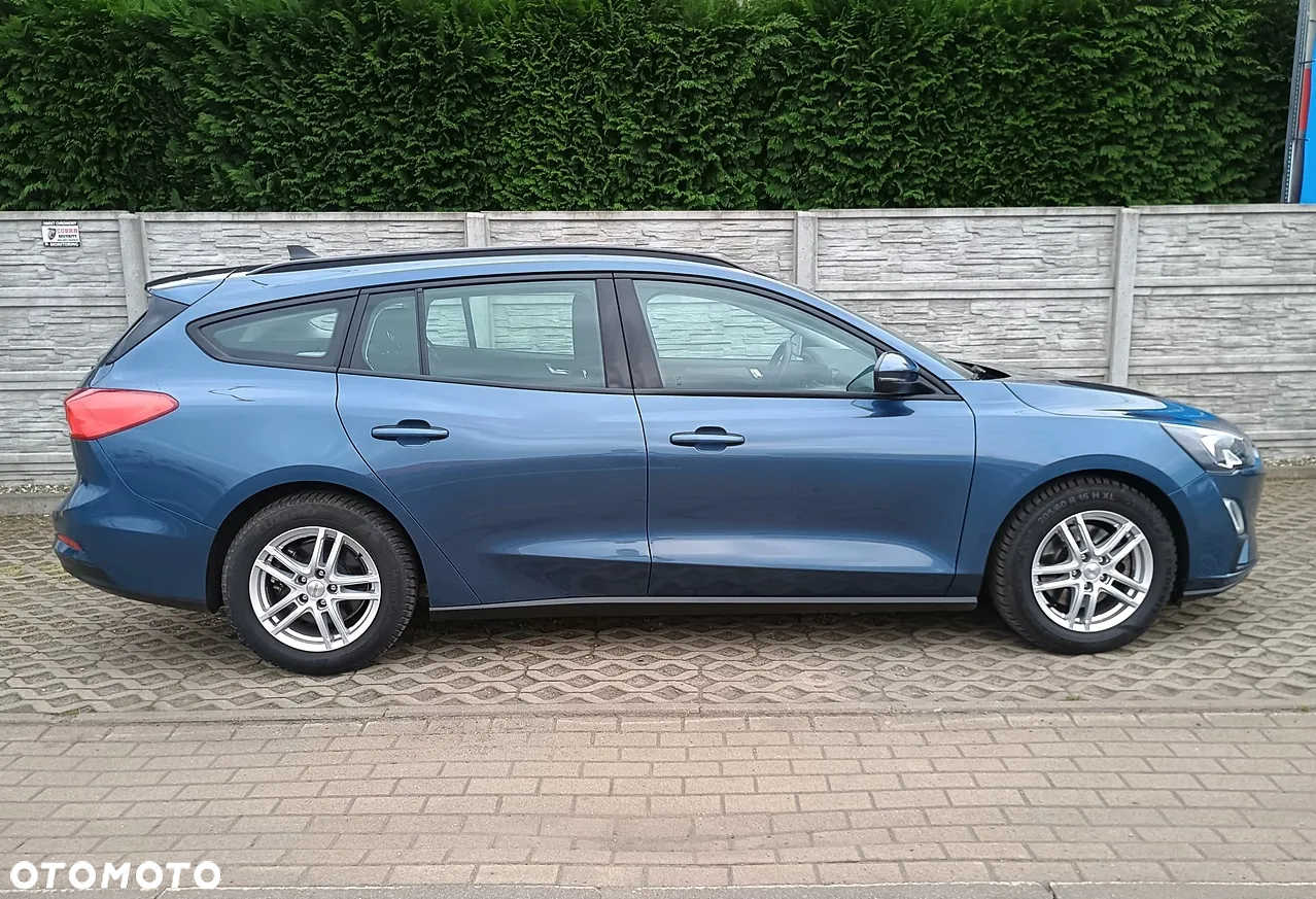 Ford Focus 1.0 EcoBoost Hybrid ACTIVE DESIGN - 23