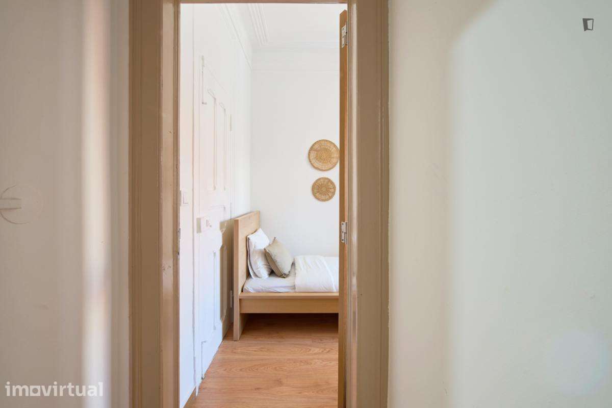 Quarto - localizado em Alameda Lisbon - Grande imagem: 3/46