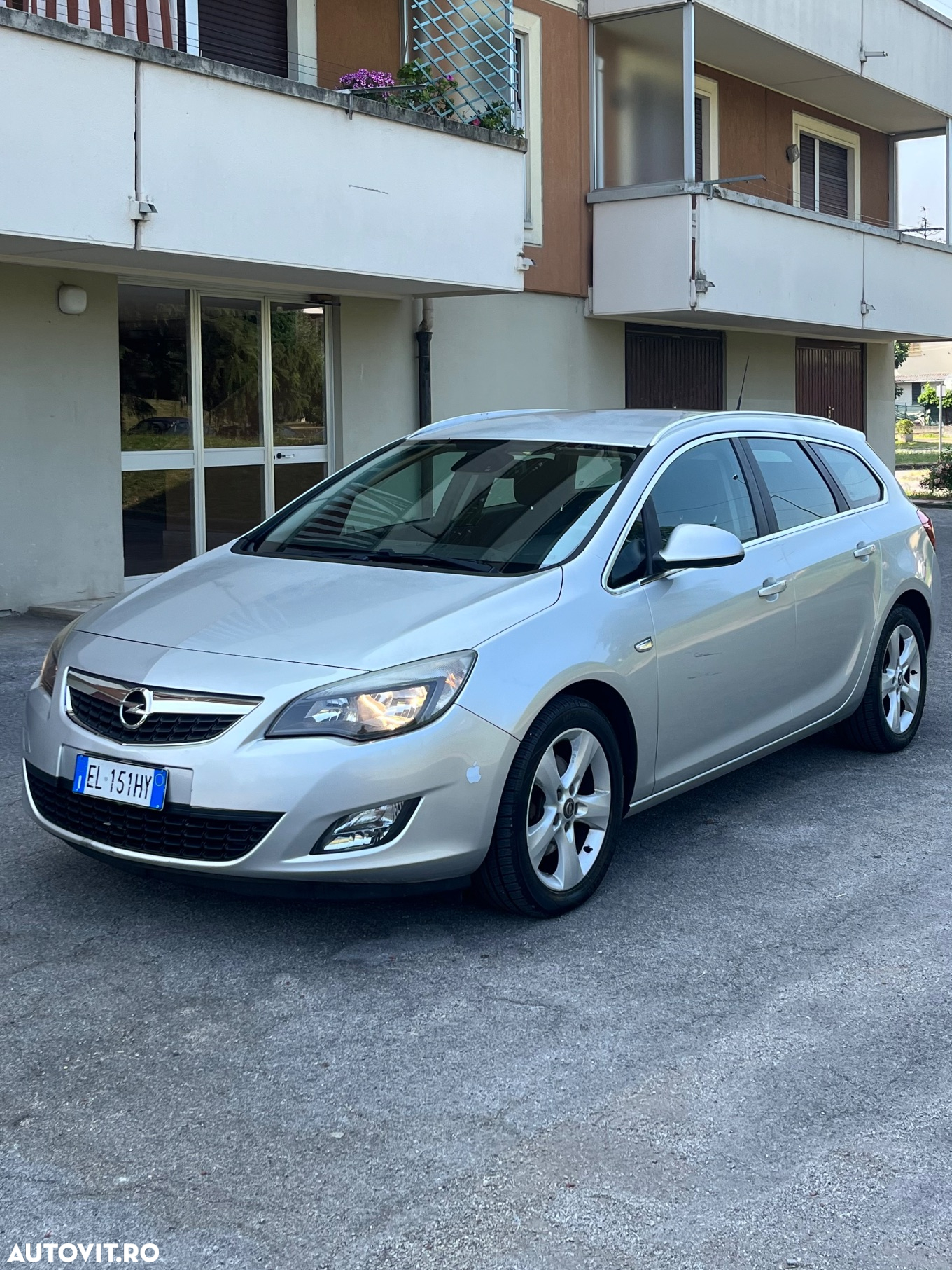 Opel Astra Sports Tourer 2.0 CDTI ECOTEC Cosmo Aut. - 7