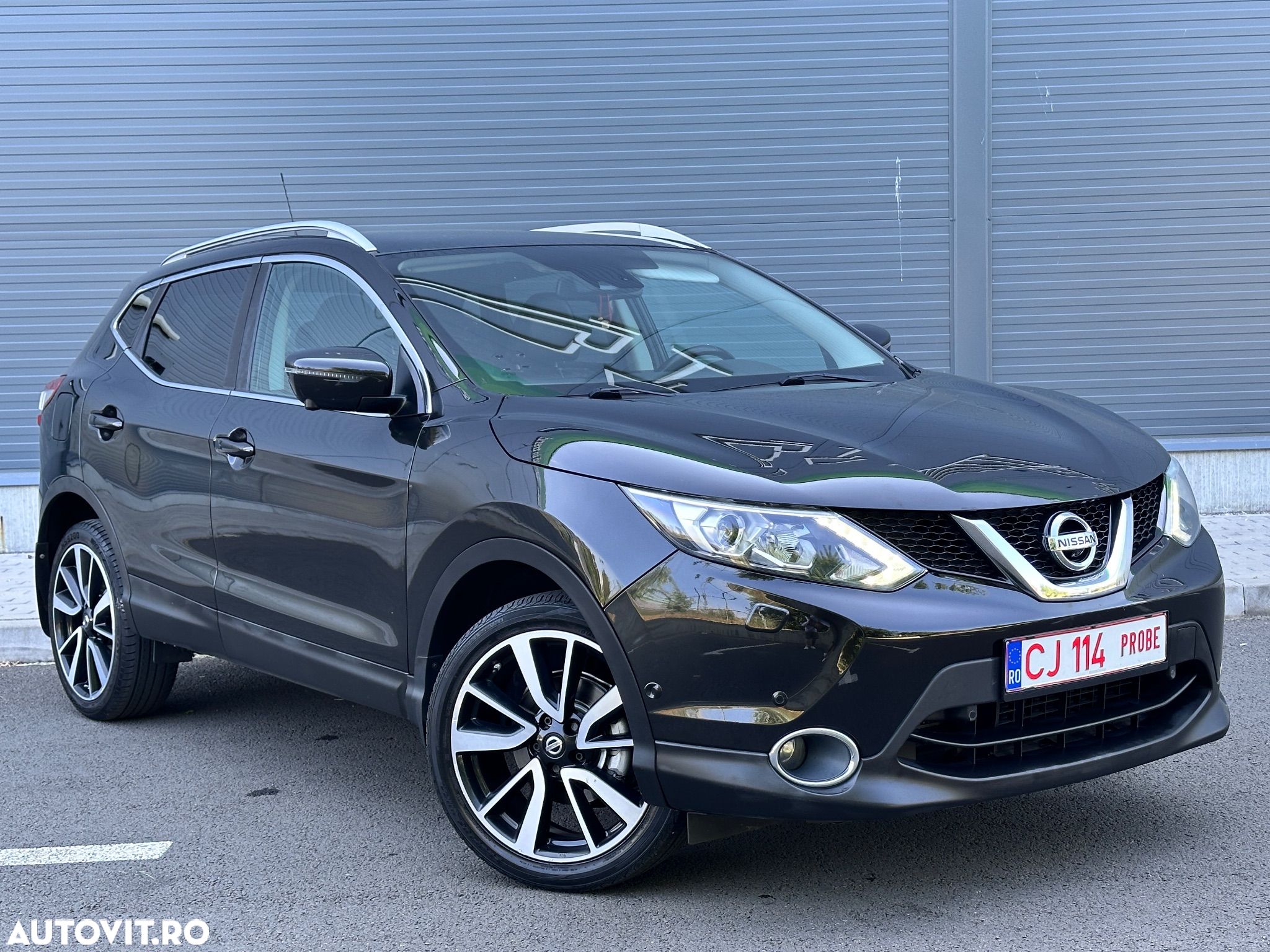 Nissan Qashqai 1.6 DIG-T TEKNA - 2