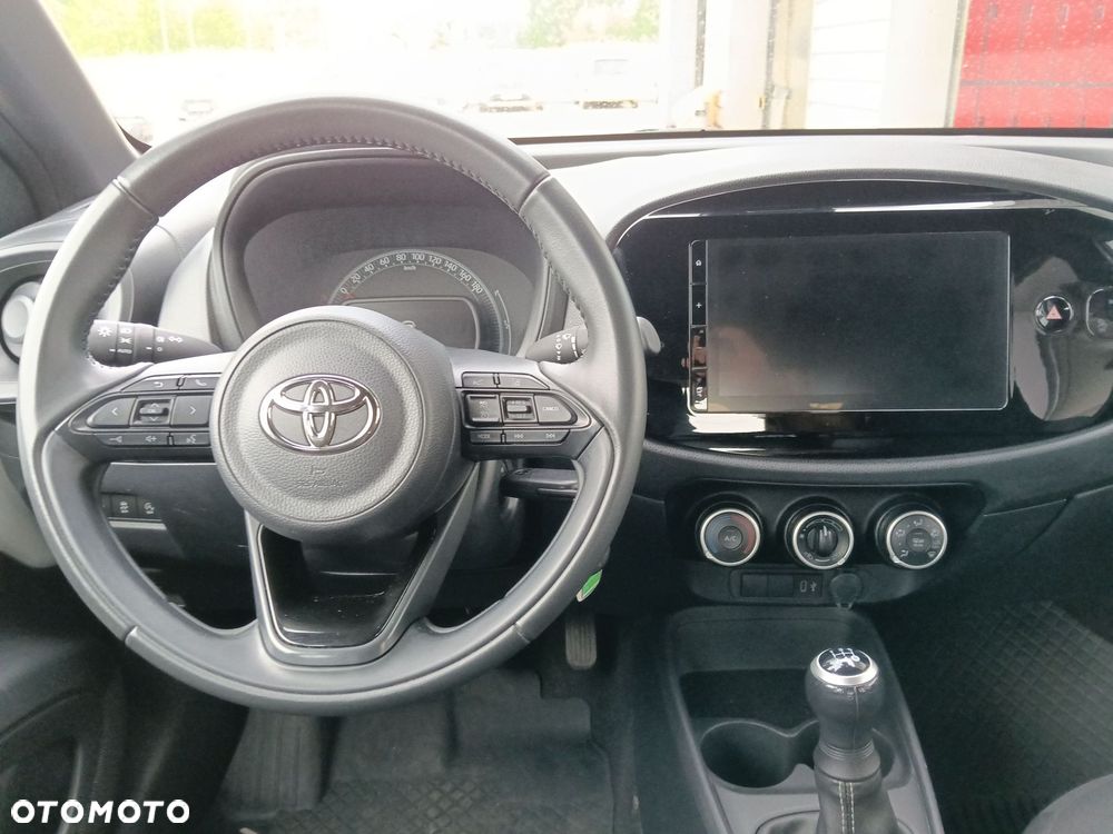 Toyota Aygo X - 12