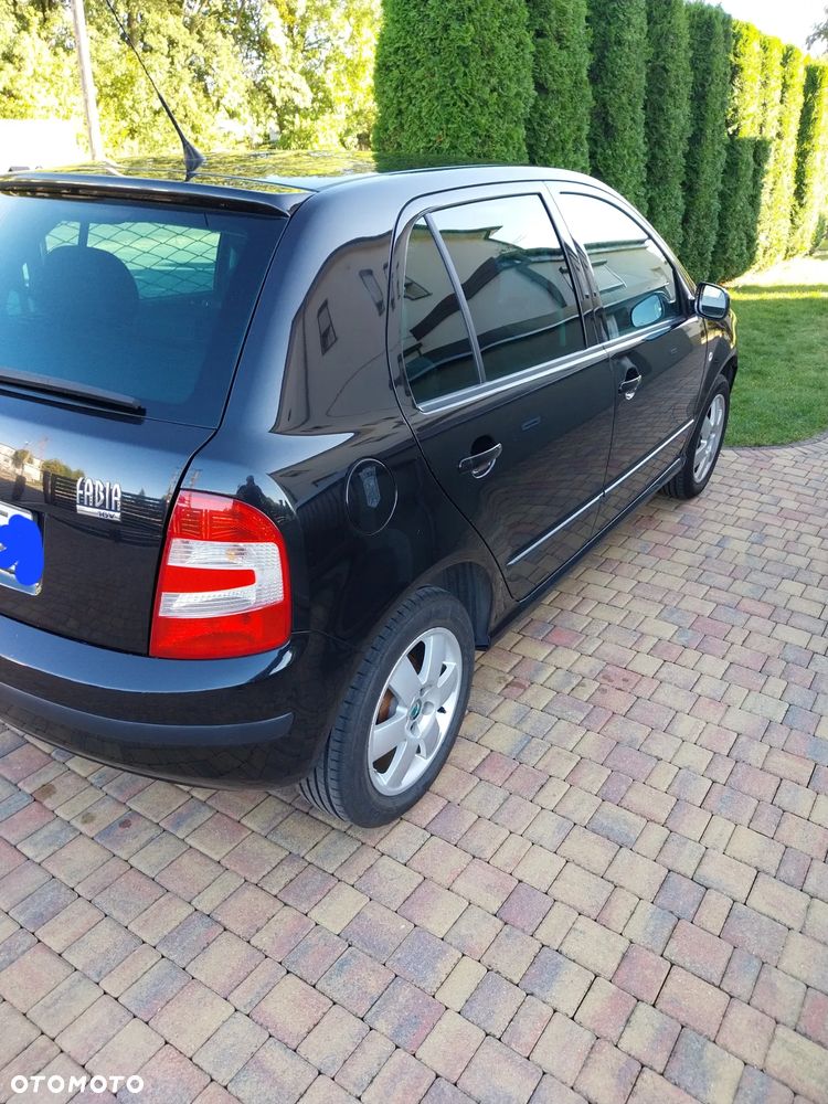 Skoda Fabia 1.4 16V Ambiente - 2