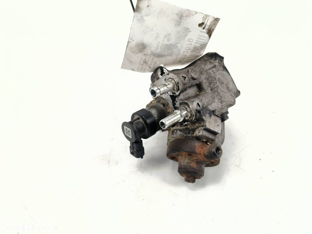 POMPA WTRYSKOWA IVECO DAILY 35S18 5801572470 - 5