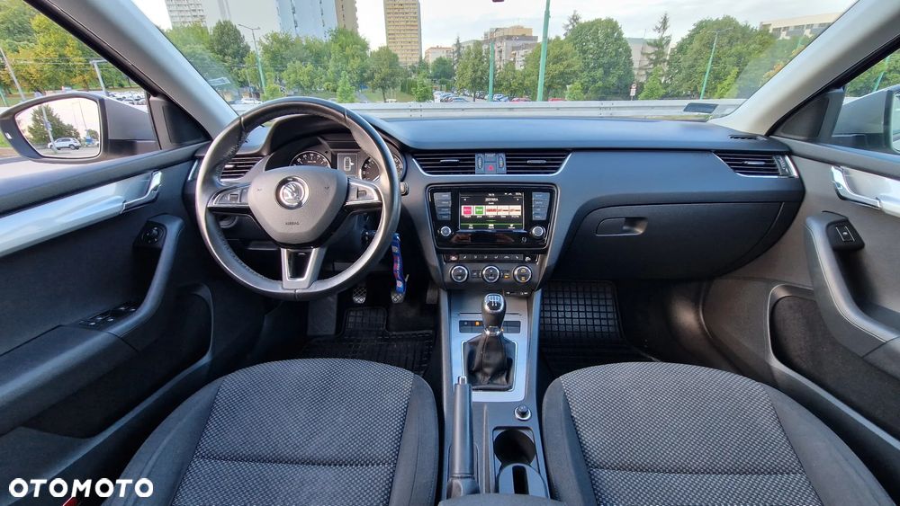 Skoda Octavia 1.6 TDI Ambition - 9