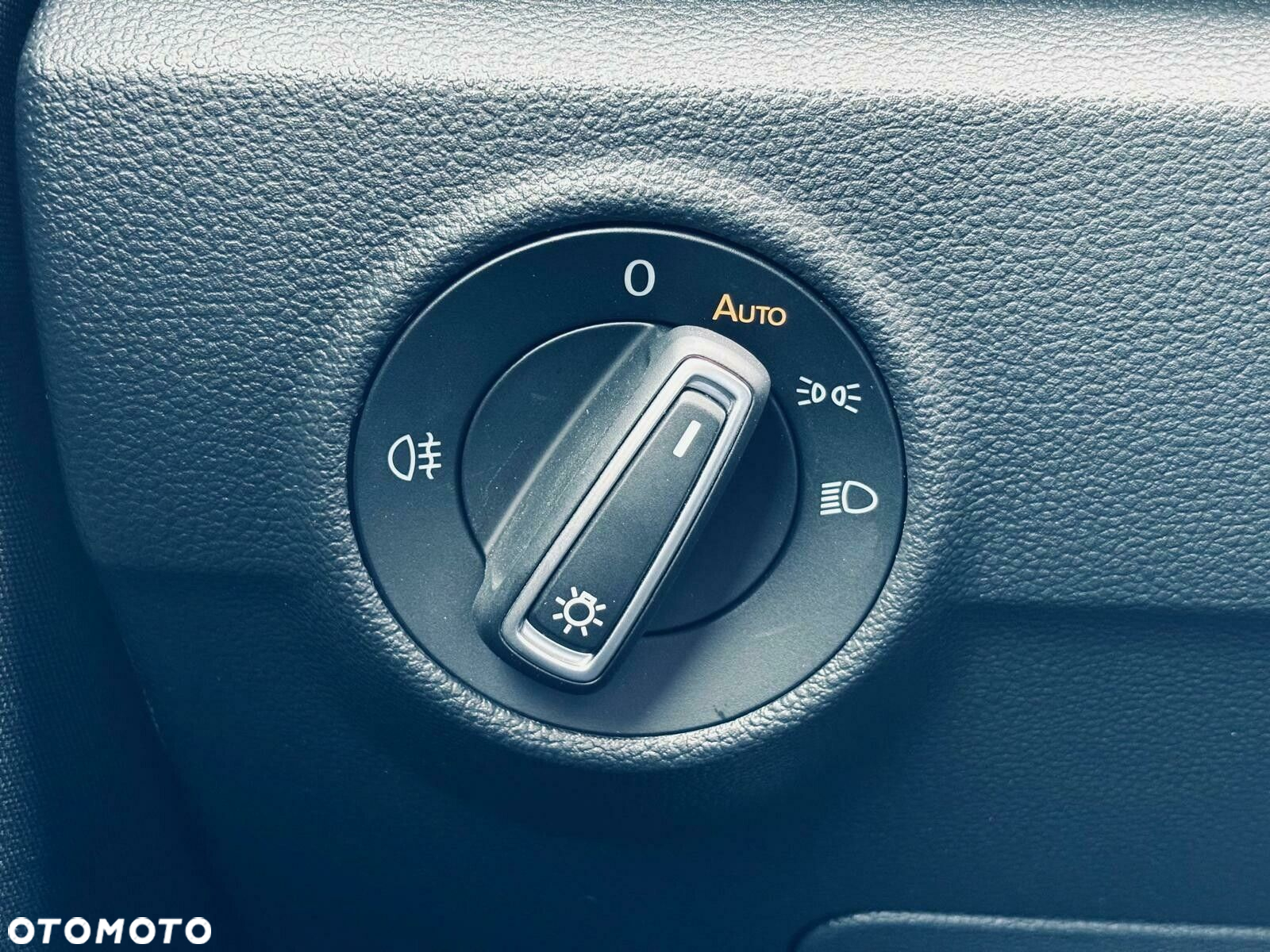 Volkswagen T-Roc 2.0 TDI SCR DPF Premium DSG - 33