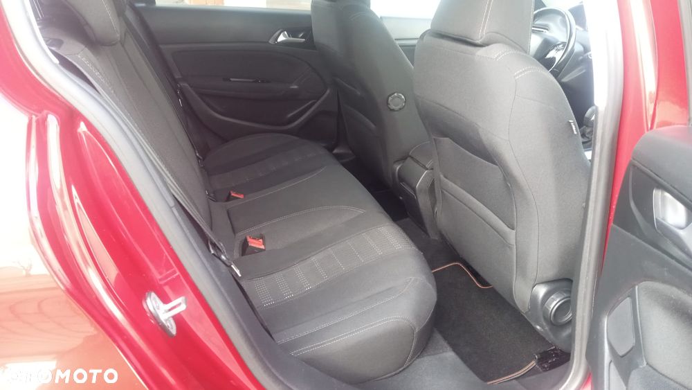 Peugeot 308 PureTech 130 EAT6 Stop & Start Allure - 20