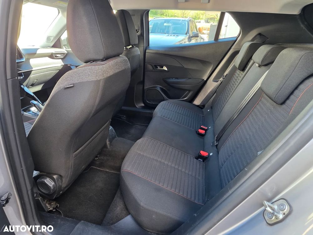 Peugeot 2008 PureTech 130 EAT8 Allure Pack - 9