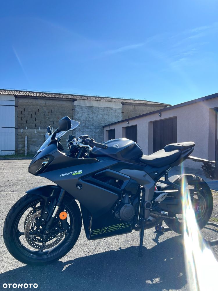 Triumph Daytona - 2
