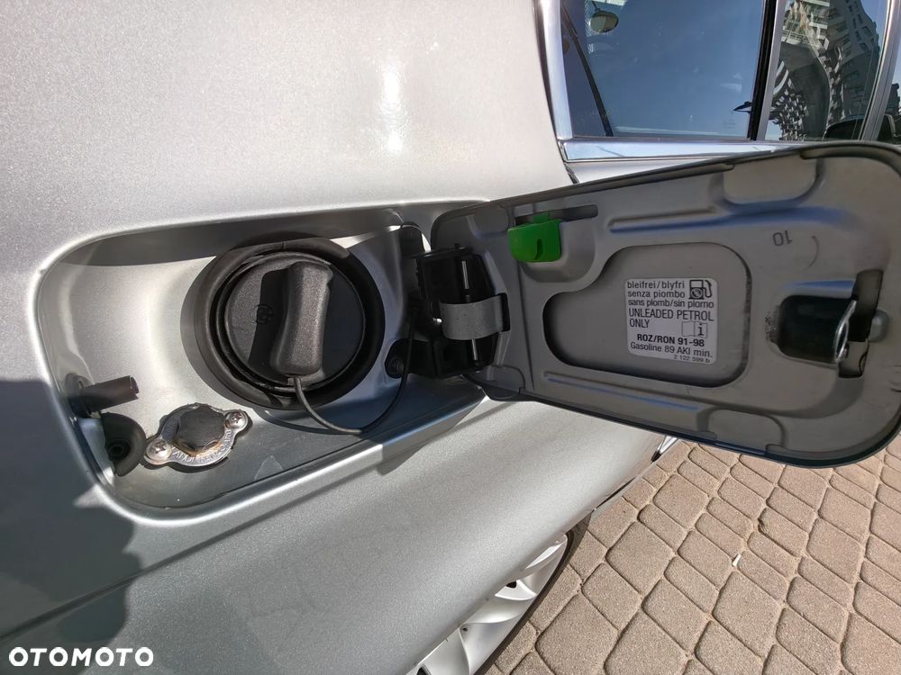 BMW Seria 5 - 32
