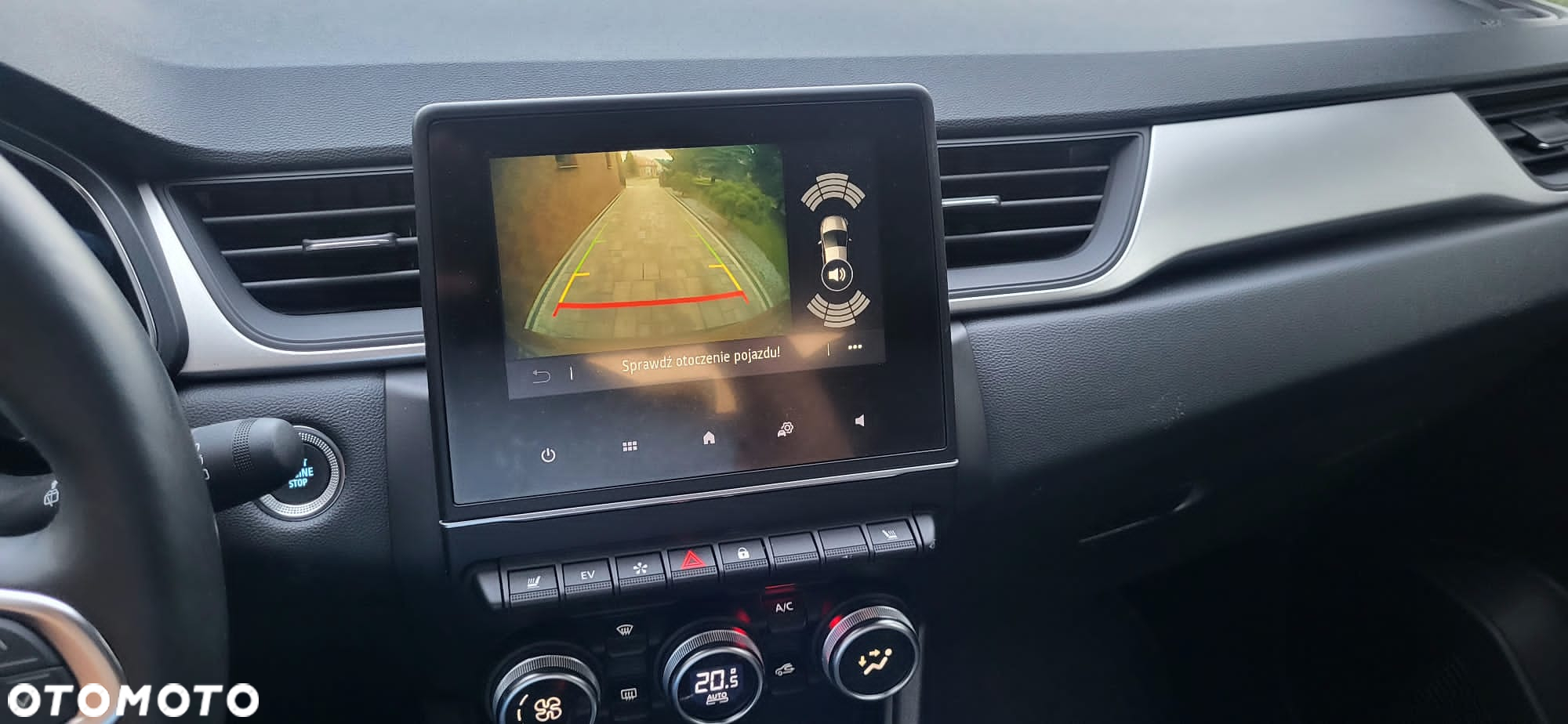 Renault Captur - 19