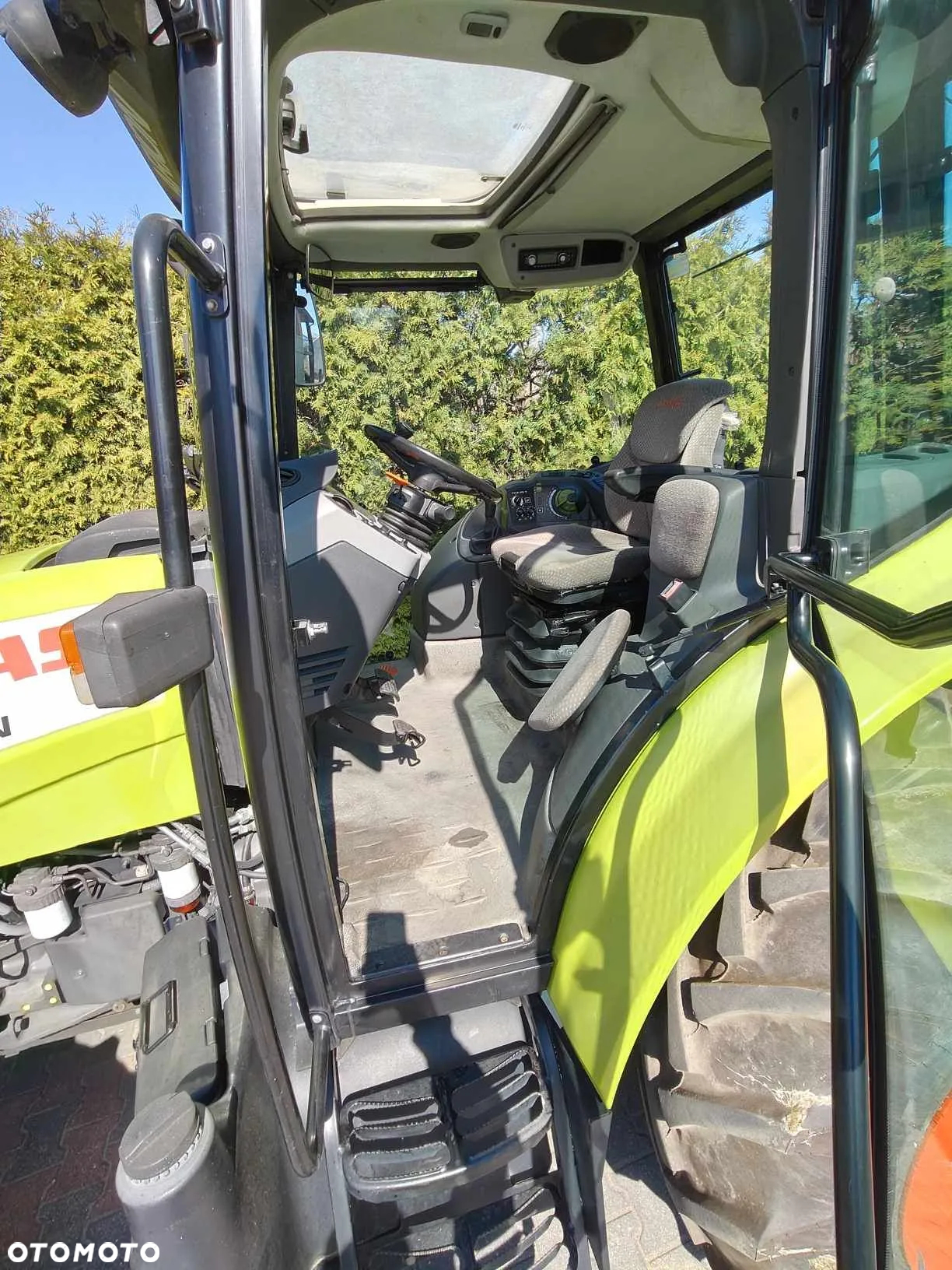 Claas Arion 410 CIS - 9