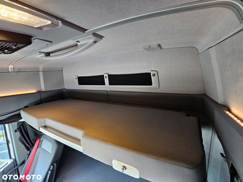 Renault T480 EVO HIGHCAB TURBOCOMPOUND STANDARD ZADBANY - 8