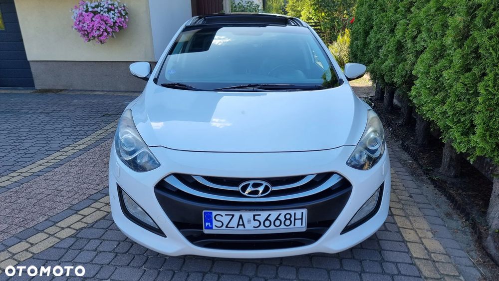 Hyundai i30 1.6 GDI Premium - 16