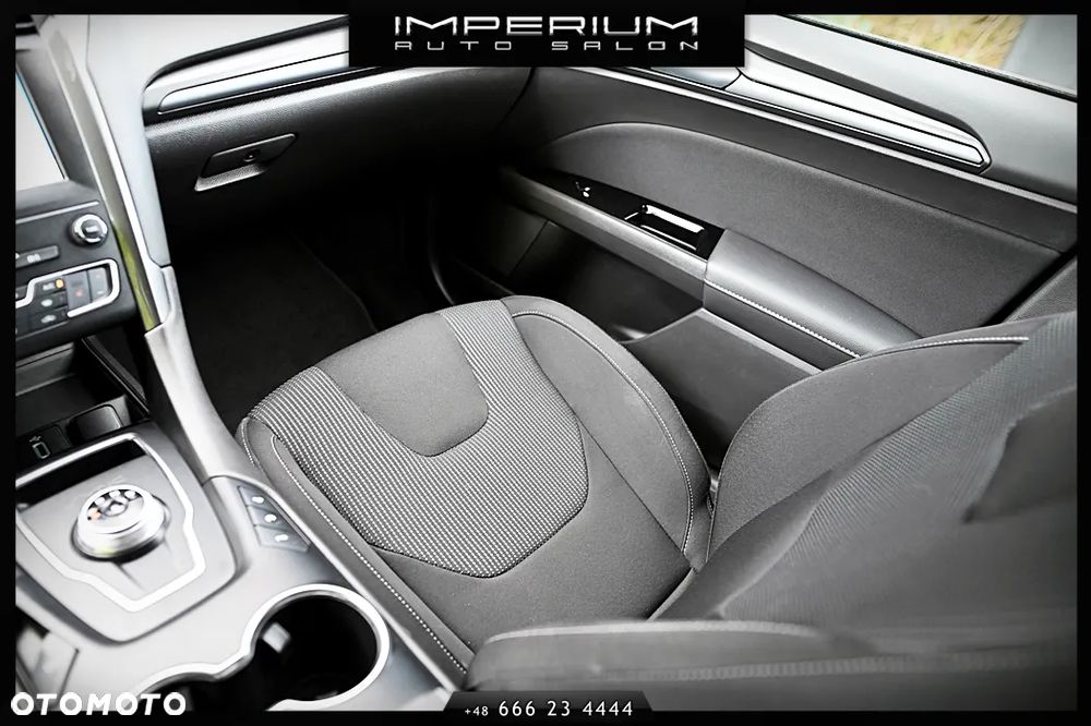 Ford Mondeo 2.0 EcoBlue Titanium - 27