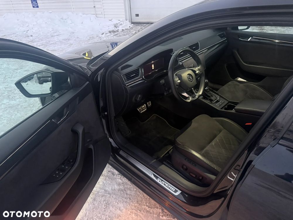 Skoda Superb 2.0 TSI 4x4 Sportline DSG - 8
