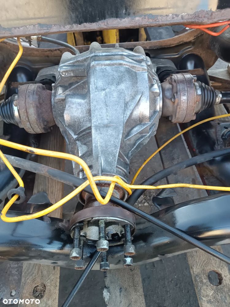 PORSCHE CAYENNE TURBO S GTS 4.5 V8 Sanik Wózek ZAWIESZENIE Tylne Tył KOMPLETNE DYFER MIECHY ZACISKI - 10