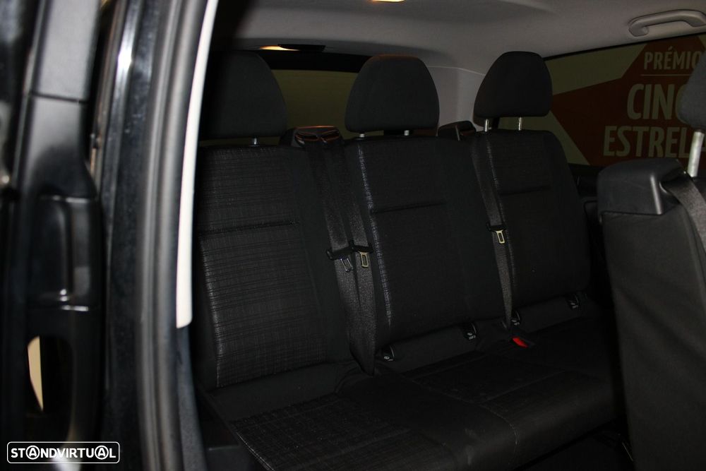 Mercedes-Benz VITO TOURER 116CDI AUTO - 23
